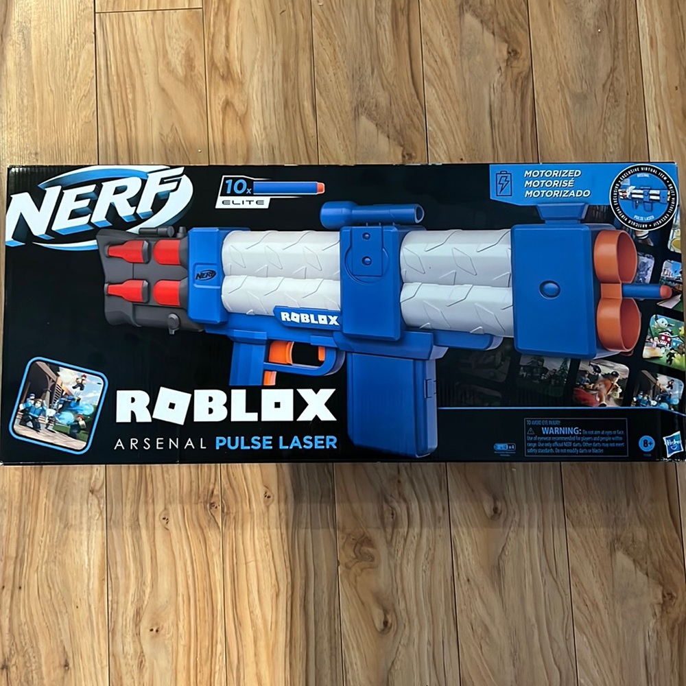 NWT Roblox Nerf Gun